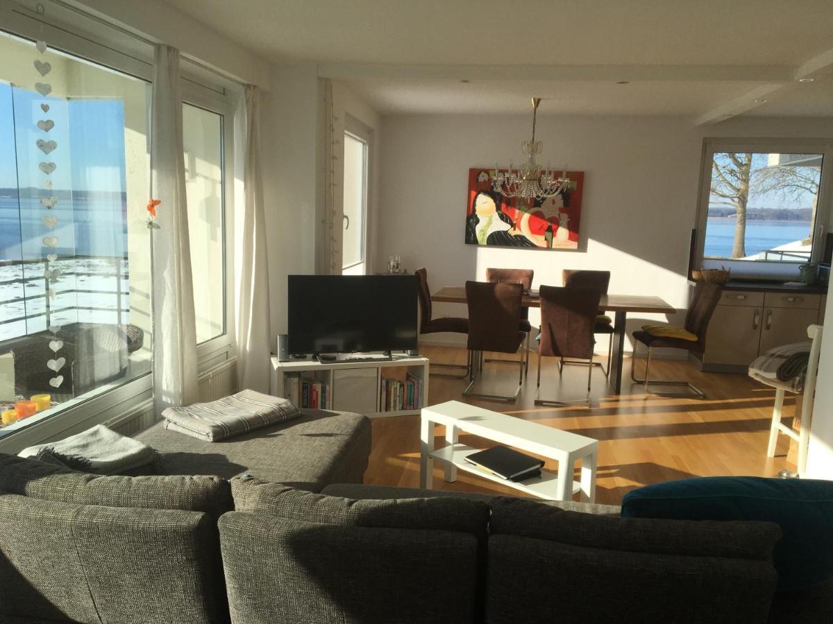 Seaside Apartment *